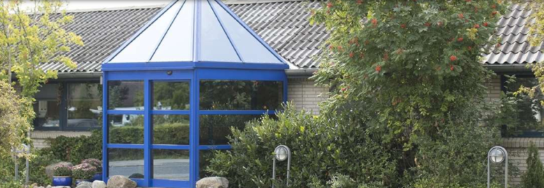 Tandlæge Elham Ensafi ApS